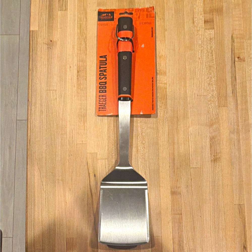 Traeger Large BBQ Spatula Stainless Steel Head, Dishwasher Safe, BAC789